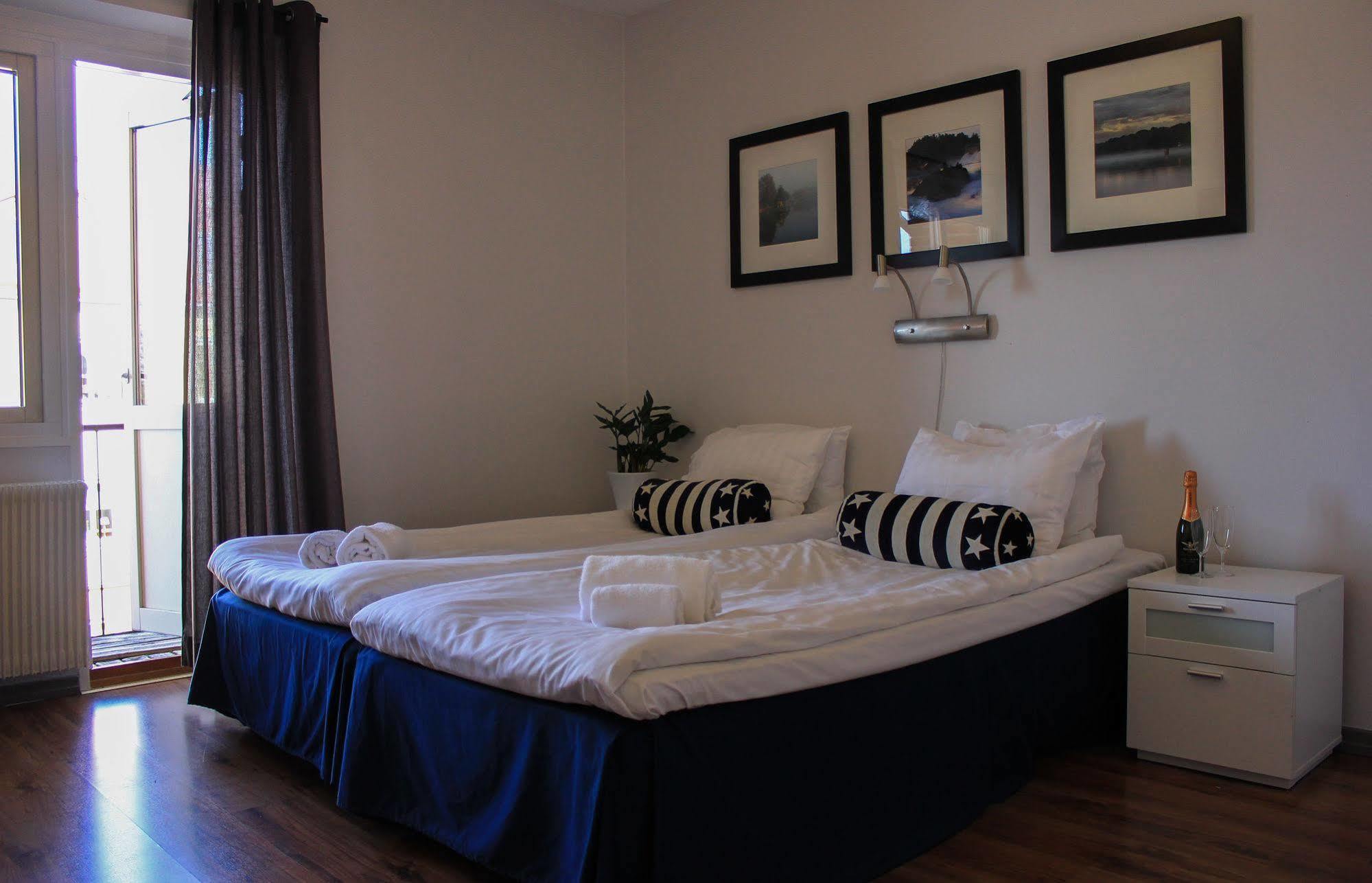 Strand Hotell 베네스보그 외부 사진